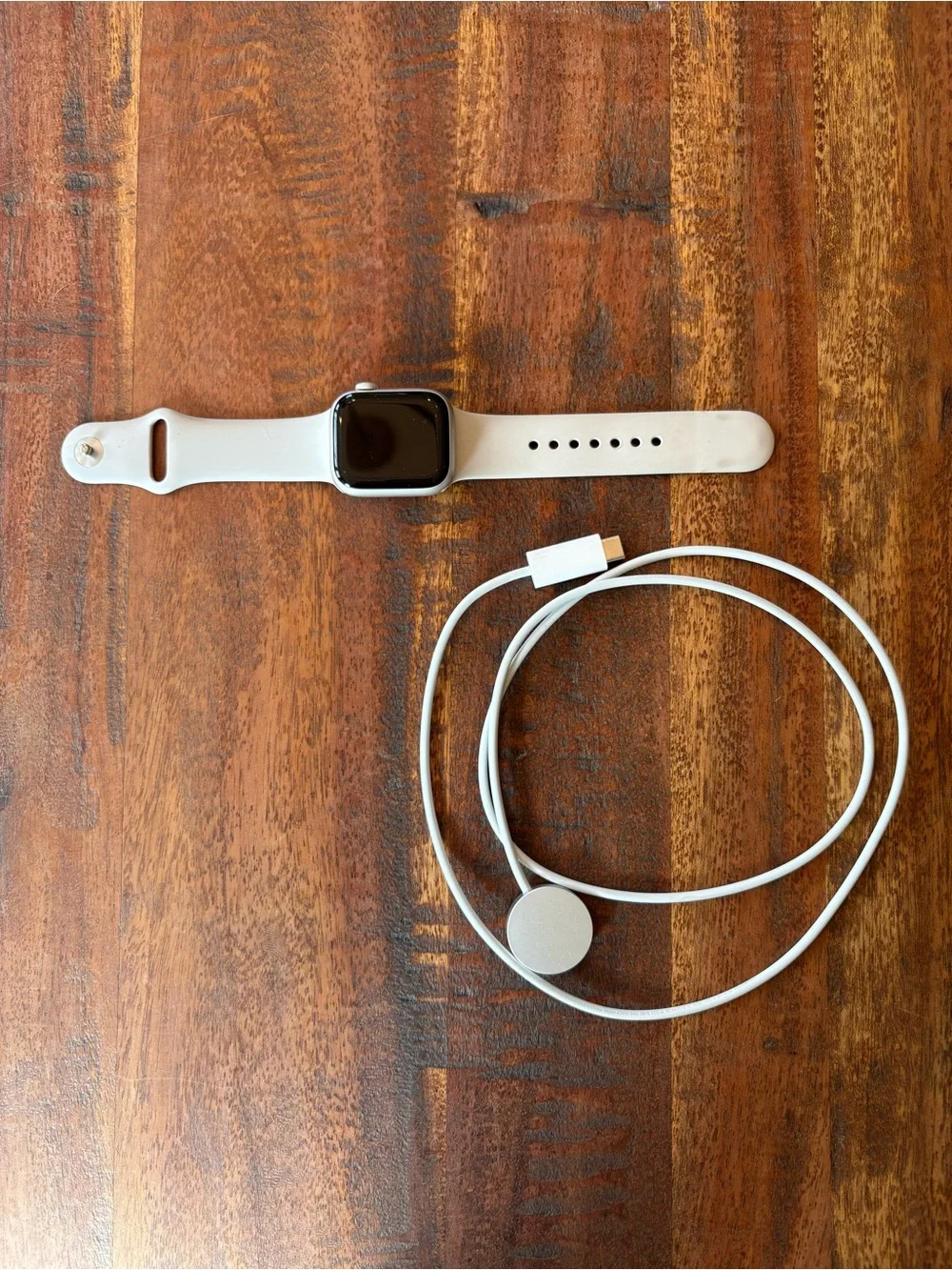 Apple Watch Series 8 GPS + Cellular